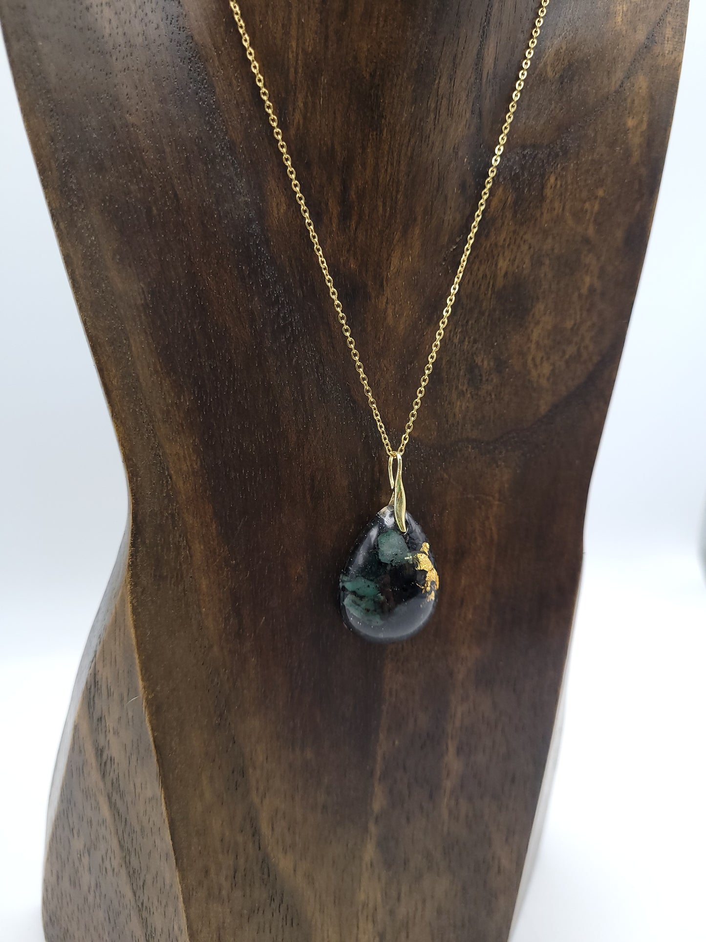 luxurious Orgonique Schutz-Amulett, Smaragd "göttliche Eingebung"